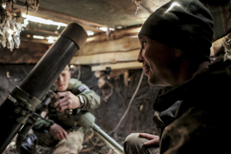 Ukraińscy żołnierze (PAP/EPA/UKRAINIAN 24 MECHANIZED BRIGADE / HANDOUT)