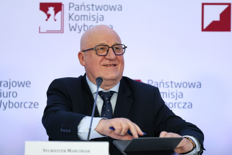 Sylwester Marciniak, przewodniczący PKW (PAP/Paweł Supernak)