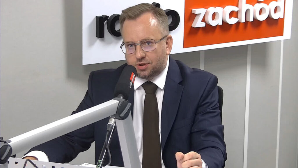 Mariusz Biniewski, lubuski kurator oświaty 1 Mariusz Biniewski, lubuski kurator oświaty Radio Zachód - Lubuskie