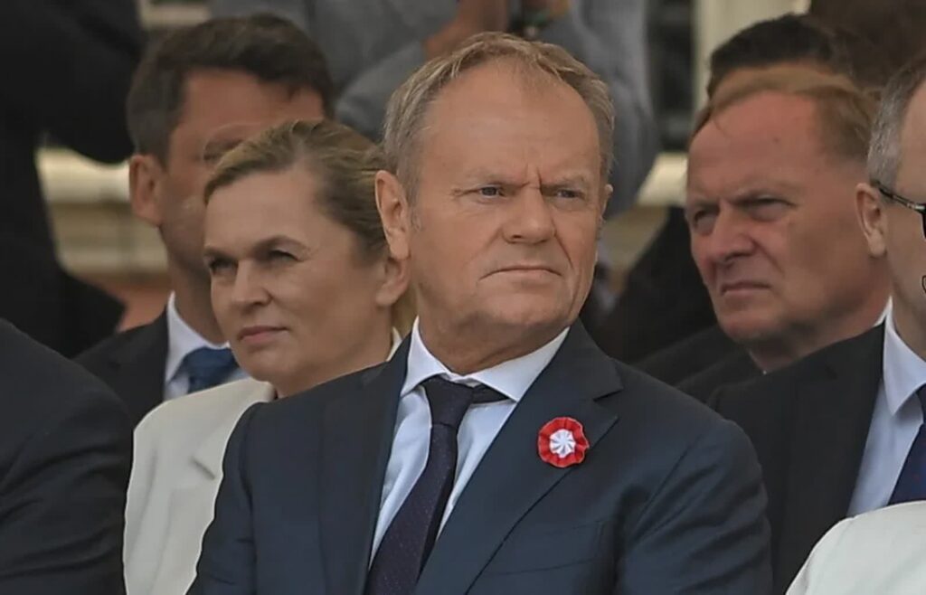 Premier: prezydent potrafił obchodzić Konstytucję jeszcze lepiej niż jej święto 1 Donald Tusk Fot PAP/Marcin Obara