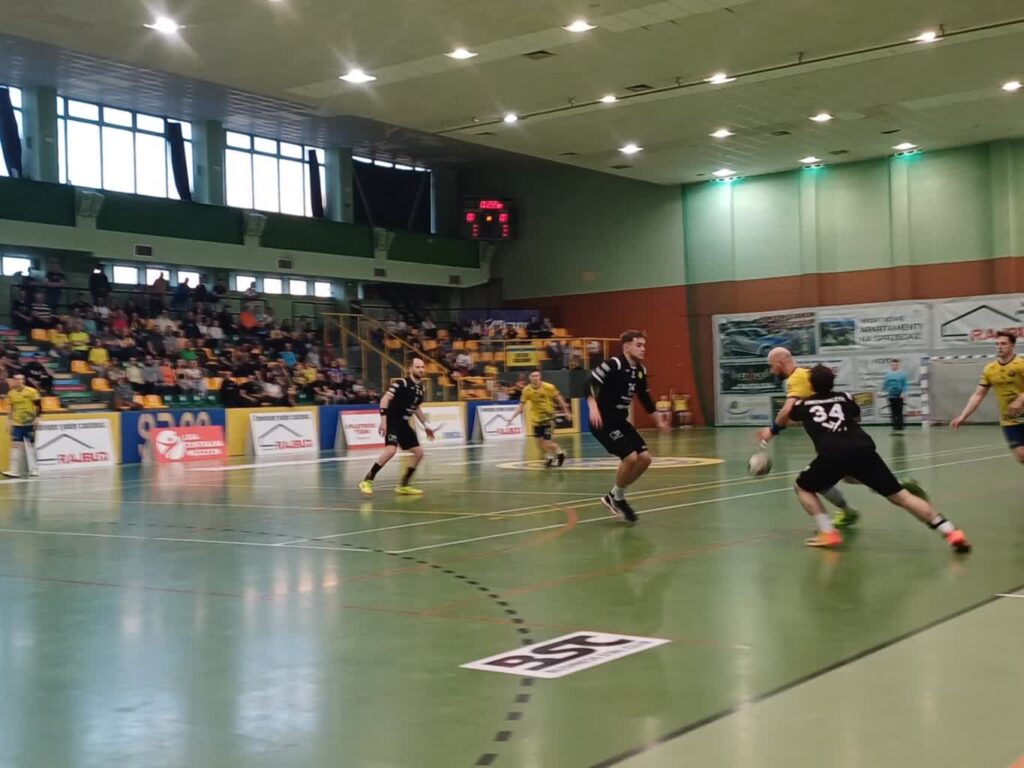 Stal chce zmazać plamę po Poznaniu a przyjrzą się temu reprezentanci Polski Stal chce zmazać plamę po Poznaniu a przyjrzą się temu reprezentanci Polski Radio Zachód - Lubuskie