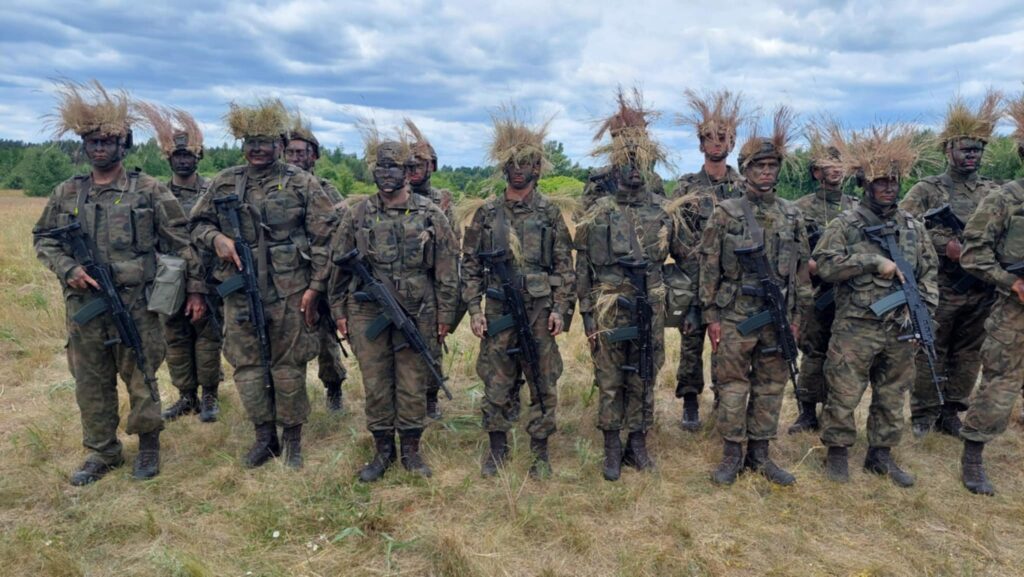 „Wakacje z wojskiem” w jednostce w Czerwieńsku Radio Zachód - Lubuskie