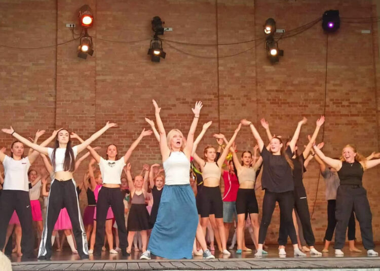 „W tańcu możesz być każdym”- posłuchaj reportażu Izabeli Patek 9 „W tańcu możesz być każdym”- posłuchaj reportażu Izabeli Patek Radio Zachód - Lubuskie