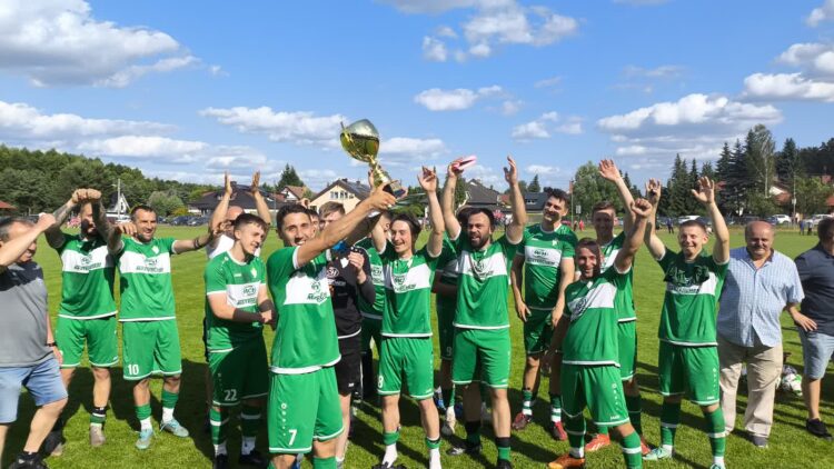 TS Przylep z Pucharem Polski na szczeblu podokręgu. Zacięty finał ze Spartą Łężyca 9 fot. Paweł Górski