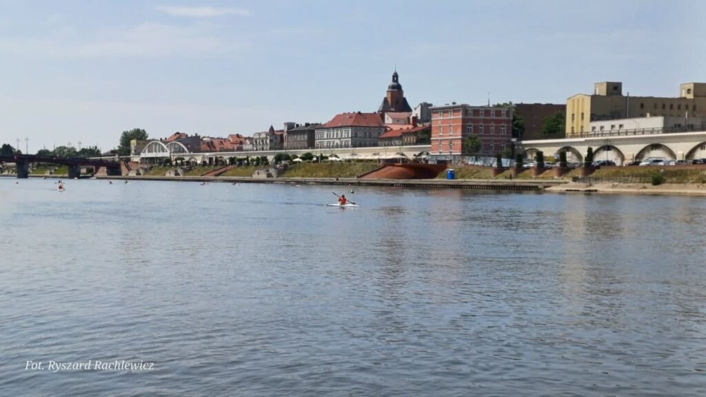Kajakarze walczyli na Warcie Kajakarze walczyli na Warcie Radio Zachód - Lubuskie