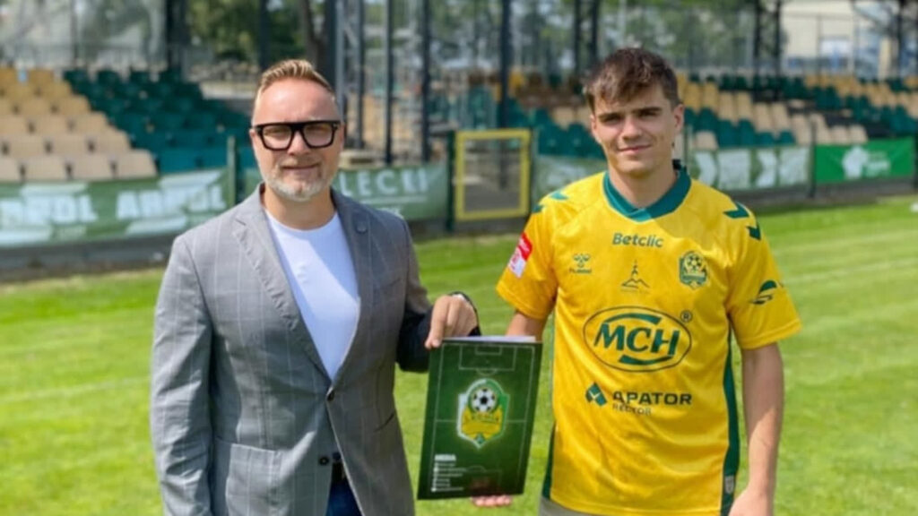 Dominik Więcek zasila Lechię Zielona Góra fot. Lechia Zielona Góra