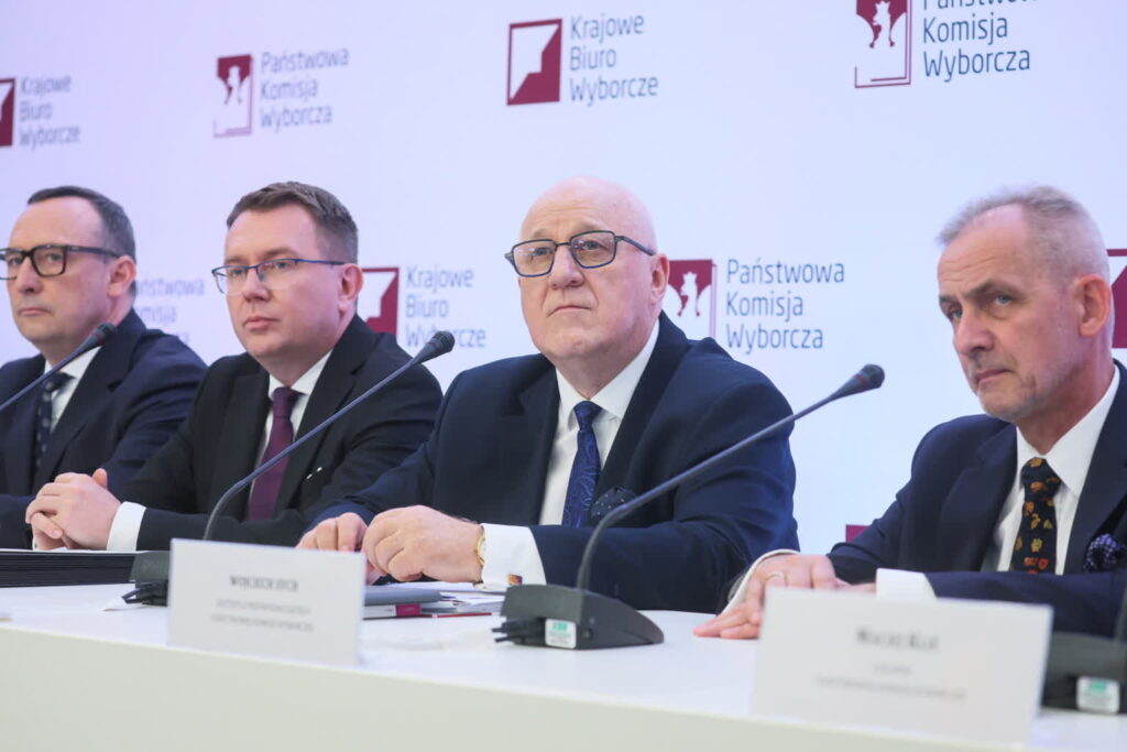 PKW: frekwencja w wyborach prezydenckich najwyższa od 1990 r. 1 Podsumowanie drugiej tury wyborów prezydenckich 2025 w Polsce - konferencja prasowa PKW (PAP/Leszek Szymański)