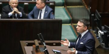 Jarosław Kaczyński, Mariusz Błaszczak, Sławomir Mentzen Fot. PAP/ Tomasz Gzell