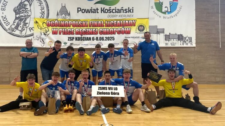 SMS Zielona Góra z brązowym medalem Licealiady 9 fot. Facebook/SMS Zielona Góra Handball Team