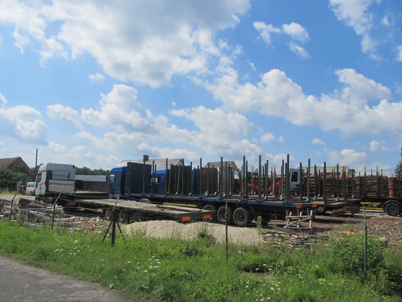 W środku spokojnego osiedla 11 baza 3.jpg