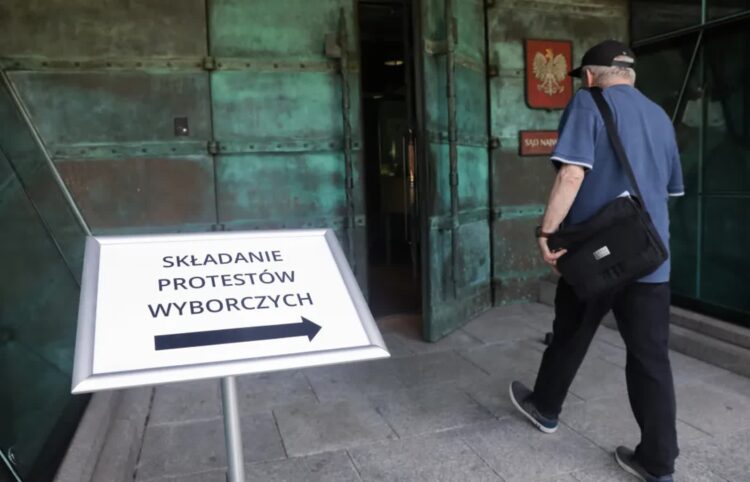 16 czerwca był ostatnim dniem na składanie protestów wyborczych w SN Fot. PAP/ Tomasz Gzell
