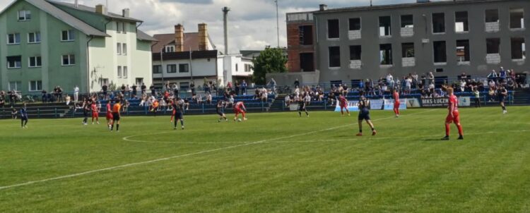 Kto ostatnim beniaminkiem? Łucznik ciągle rozdaje karty, Celuloza goni 9 Kto ostatnim beniaminkiem? Łucznik ciągle rozdaje karty, Celuloza goni Radio Zachód - Lubuskie