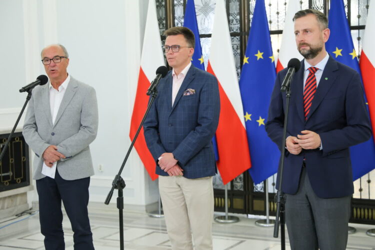 Konferencja prasowa po spotkaniu liderów tzw. koalicji 15 października (PAP/Rafał Guz)