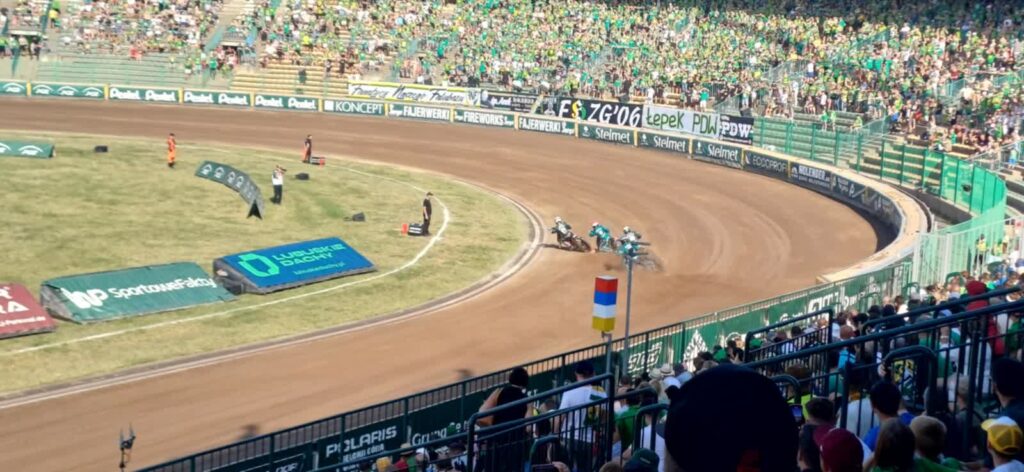 Falubaz po raz drugi lepszy od Włókniarza. Trzy punkty zostają w Zielonej Górze! fot. Jacek Białogłowy