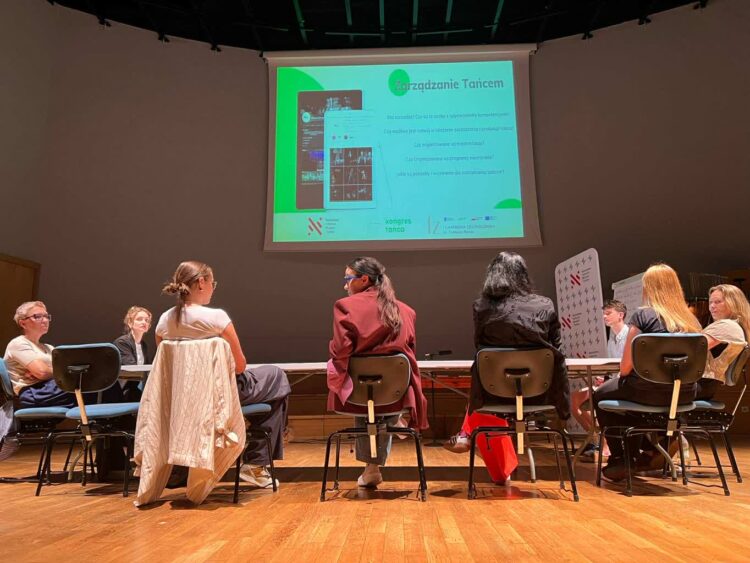 Kongres w ruchu, czyli czego potrzebują tancerze 9 Fot. Patrycja Alenkuć, NIMiT