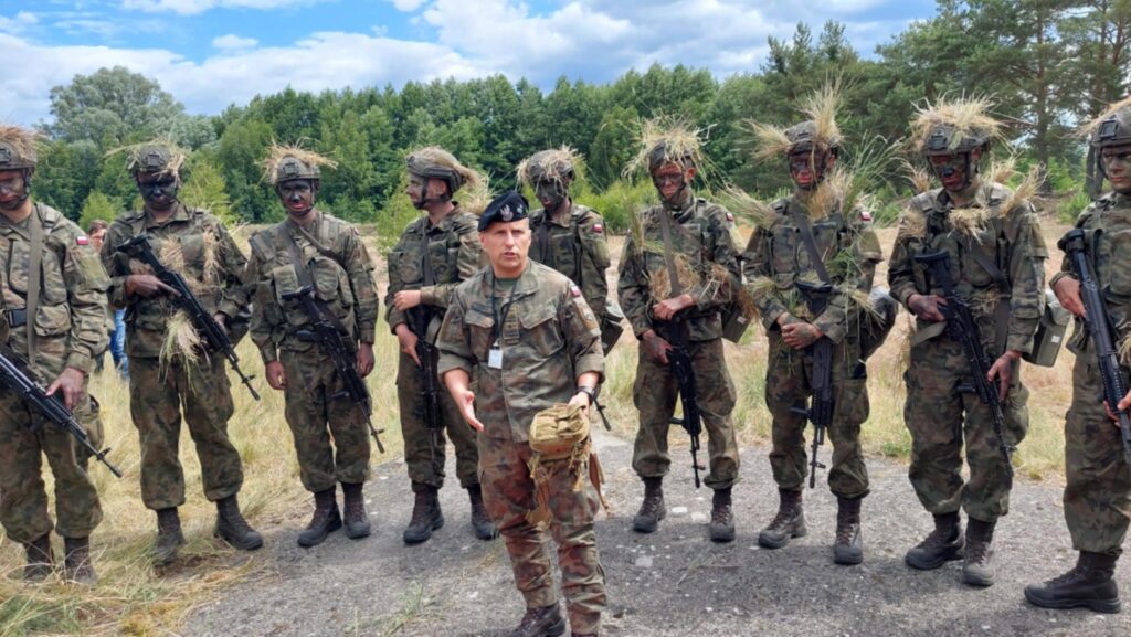 „Wakacje z wojskiem” w jednostce w Czerwieńsku Radio Zachód - Lubuskie