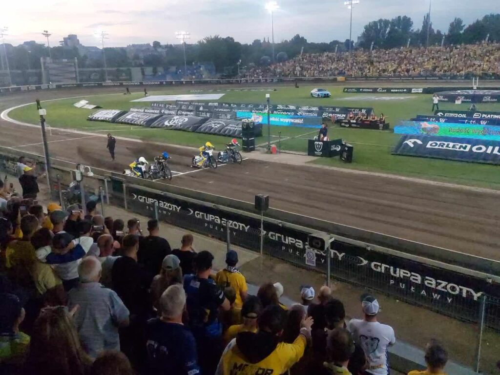 Stal jedzie do jaskini lwa Stal jedzie do jaskini lwa Radio Zachód - Lubuskie