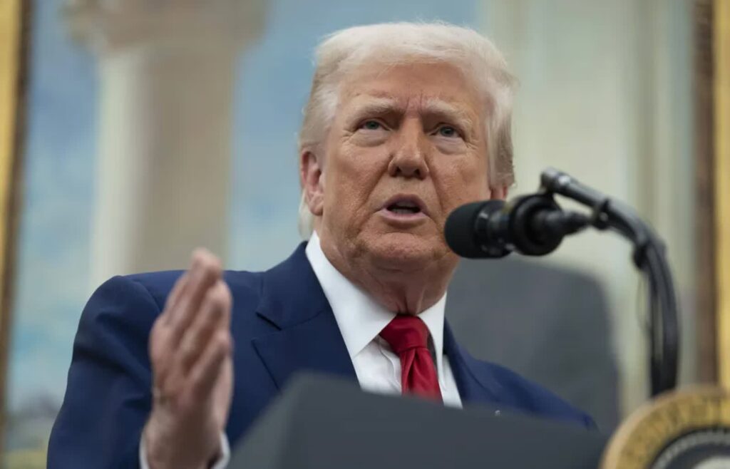 Trump pogratulował Nawrockiemu zwycięstwa w wyborach prezydenckich 3 Donald Trump. Fot. PAP/EPA/Chris Kleponis