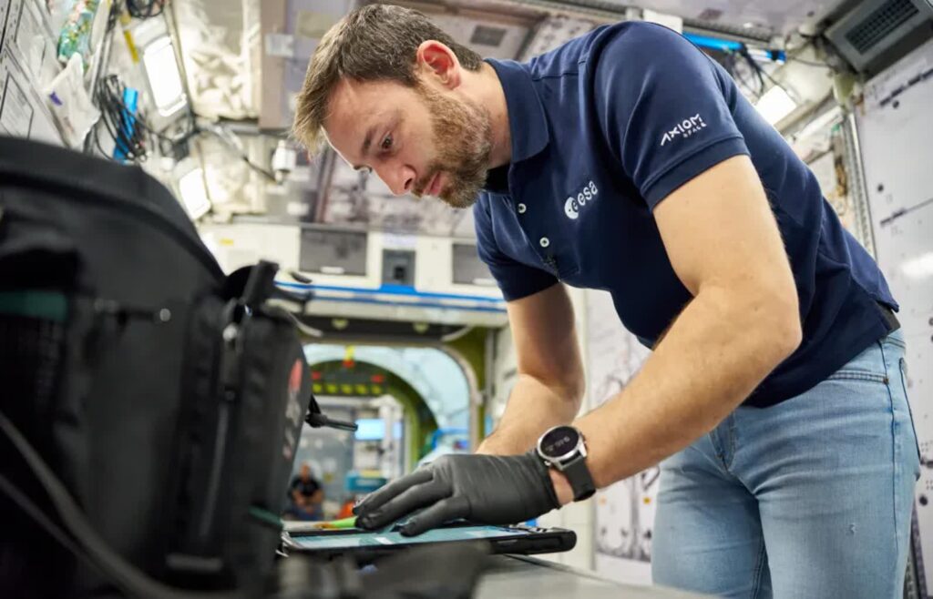 Jest nowa data startu misji Ax-4. Wtedy Uznański-Wiśniewski poleci w kosmos 3 Sławosz Uznański-Wiśniewski, fot. X/@Axiom_Space