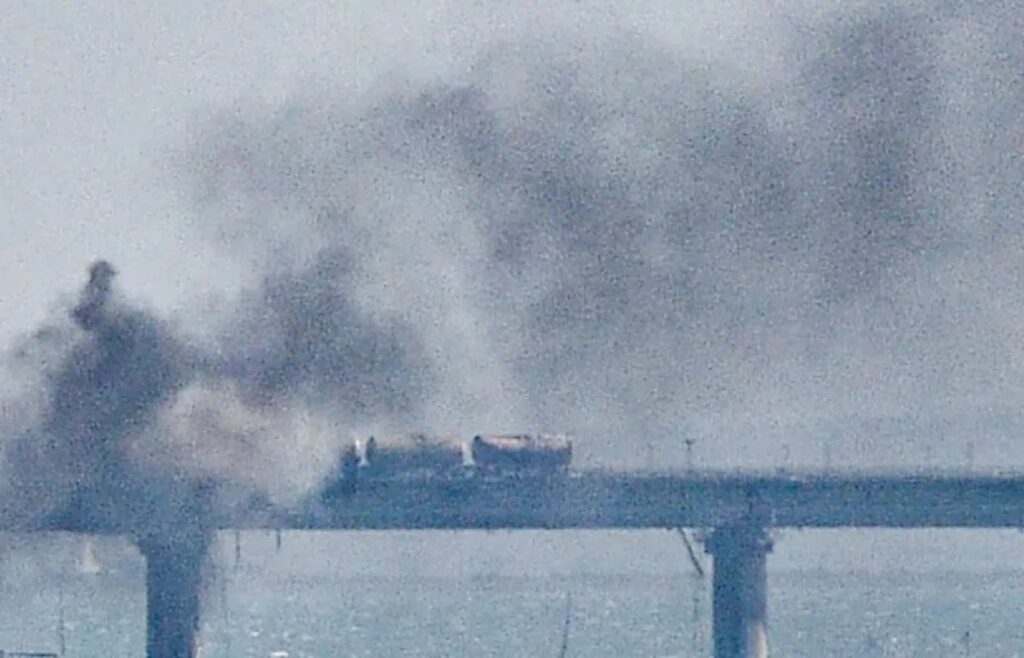 Most Krymski. Fot. PAP/EPA/ STRINGER (zdjęcie ilustracyjne)