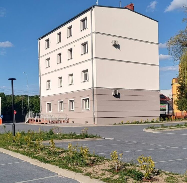 Ośrodek zdrowia cieszy oczy łękniczan Radio Zachód - Lubuskie