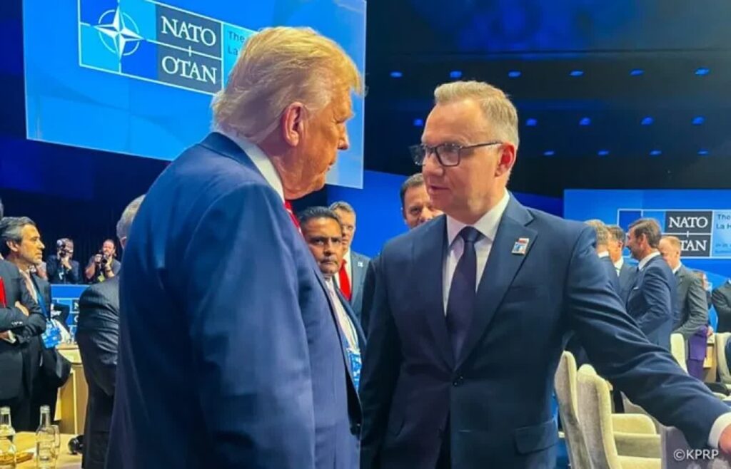 Donald Trump i Andrzej Duda w Hadze Fot. X/KPRP