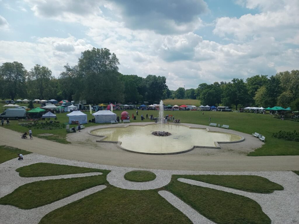 Kiermasz ogrodniczy „Złote ogrody księżnej Doroty” [ZDJĘCIA] Radio Zachód - Lubuskie