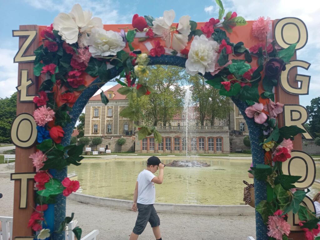 Kiermasz ogrodniczy „Złote ogrody księżnej Doroty” [ZDJĘCIA] Radio Zachód - Lubuskie