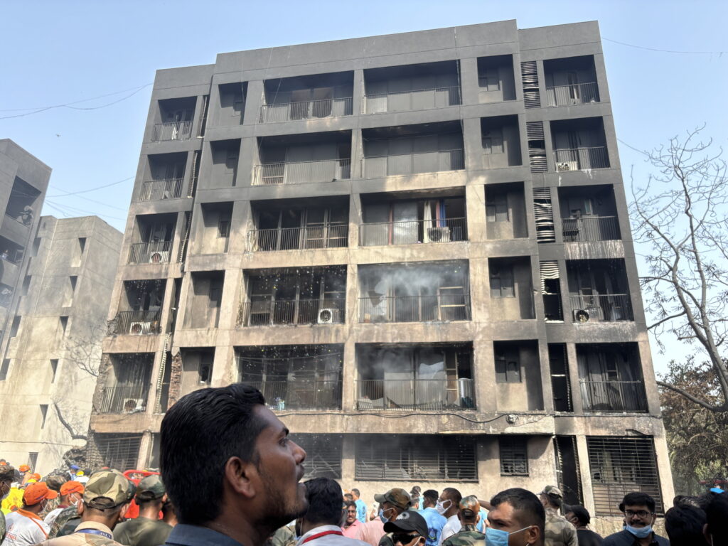 Katastrofa lotnicza w Indiach. Na pokładzie samolotu ponad 200 osób [ZDJĘCIA] Radio Zachód - Lubuskie