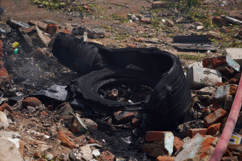 Katastrofa lotnicza w Indiach. Na pokładzie samolotu ponad 200 osób [ZDJĘCIA] Radio Zachód - Lubuskie