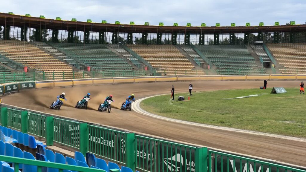 Falubaz zdeklasował GKM w U24 Ekstralidze fot. Paweł Górski