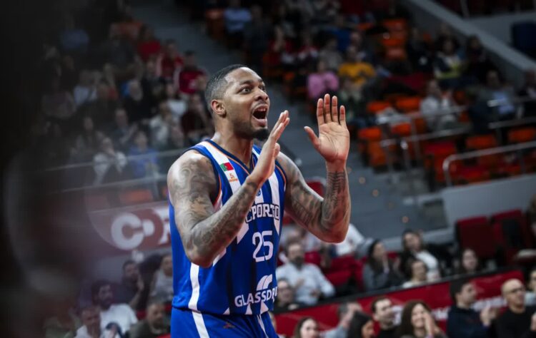 Zaskakujący, ale i wartościowy transfer Zastalu! 9 fot. fiba.basketball