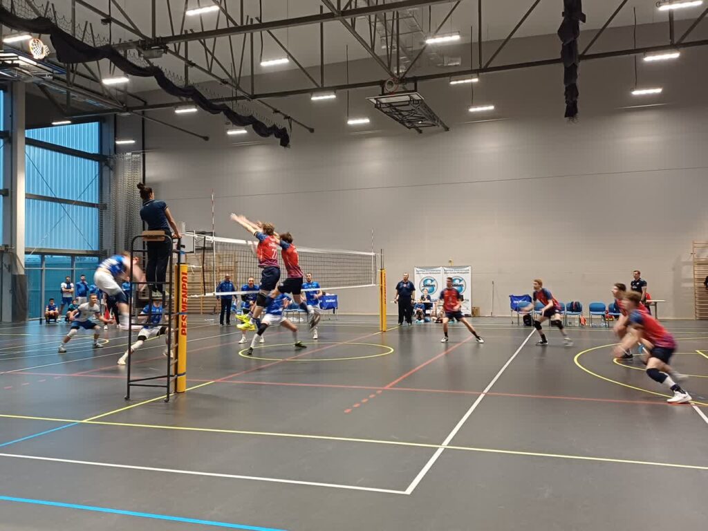 W Gorzowie siatkarska II liga dla młodych W Gorzowie siatkarska II liga dla młodych Radio Zachód - Lubuskie