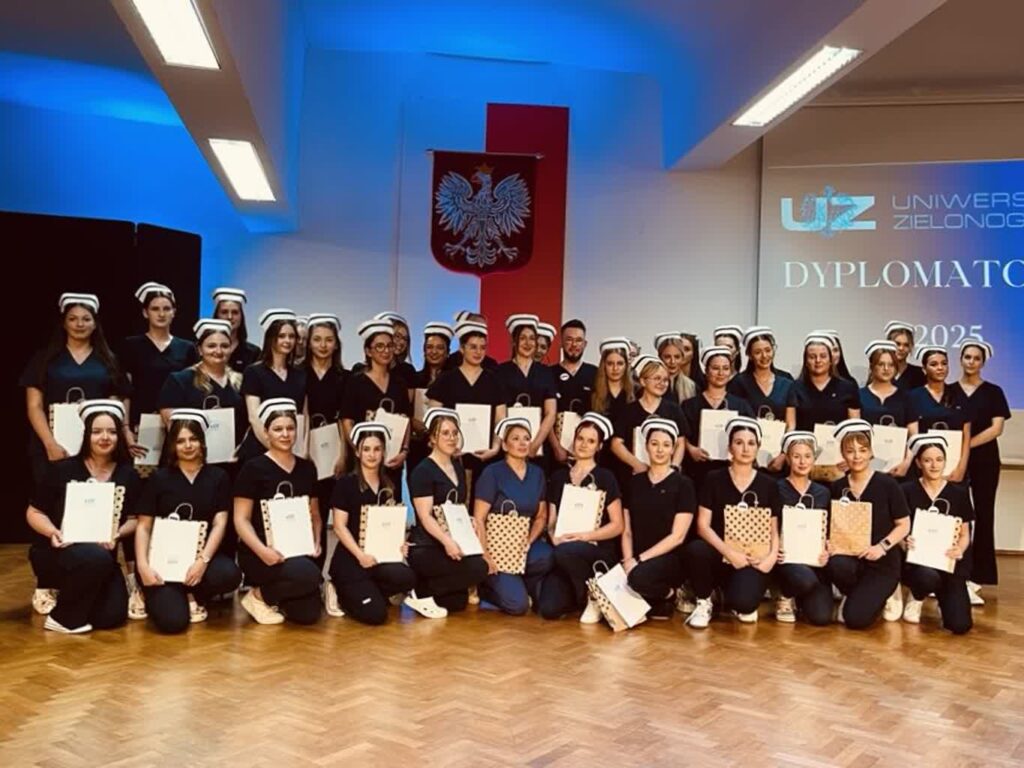 "Czepkowanie" absolwentów pielęgniarstwa Radio Zachód - Lubuskie