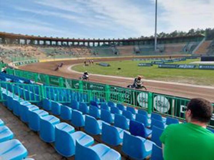 Porażka Falubazu U-24 w Lesznie 9 Porażka Falubazu U-24 w Lesznie Radio Zachód - Lubuskie