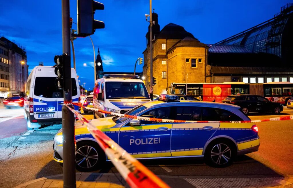 Niemieckaz policja (zdjęcie ilustracyjne). Fot. EPA/DANIEL BOCKWOLDT