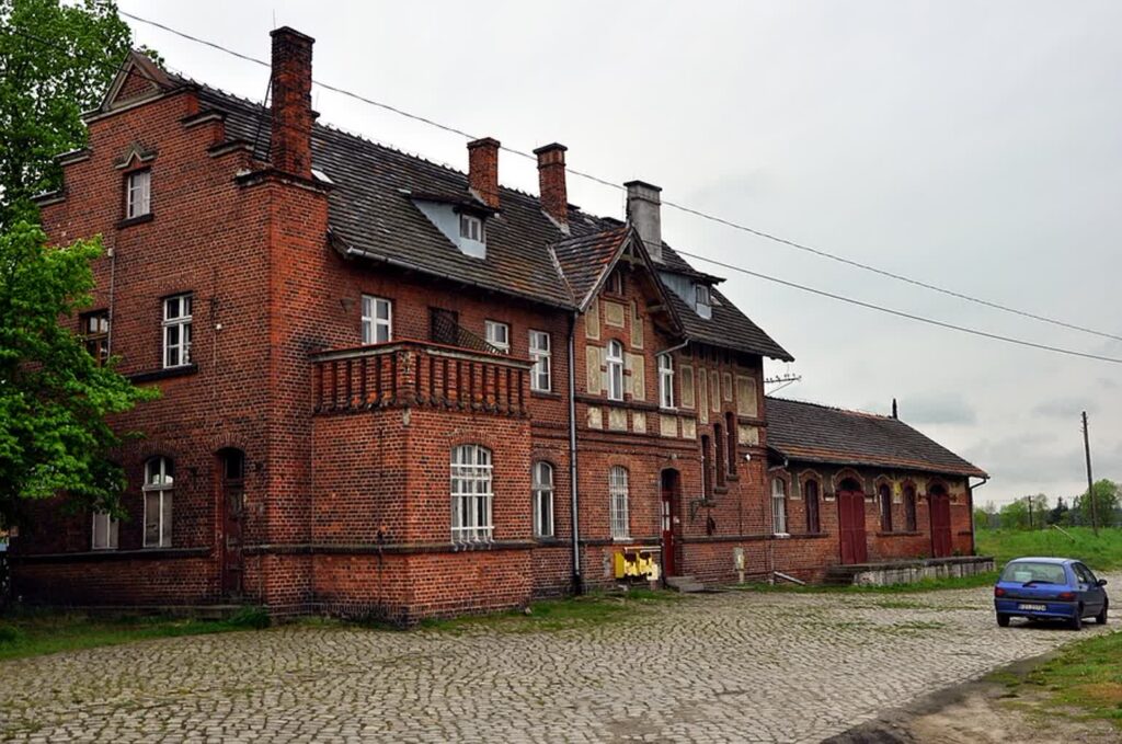 Dworzec w Kargowej dla NGO’s 1 fot. dworzec-kolejowy.blogspot.com