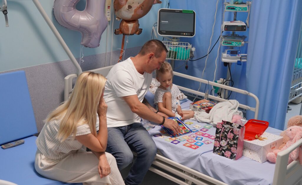 Mała Hania nie oddychała przez 2,5 godziny. Skomplikowana operacja wrodzonej wady tchawicy przywróciła jej oddech Radio Zachód - Lubuskie