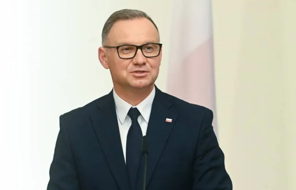Prezydent podpisał ustawę o ochronie strategicznych firm przed przejęciem przez podmioty spoza UE Prezydent Andrzej Duda. Fot. PAP/EPA/ Piotr Nowak