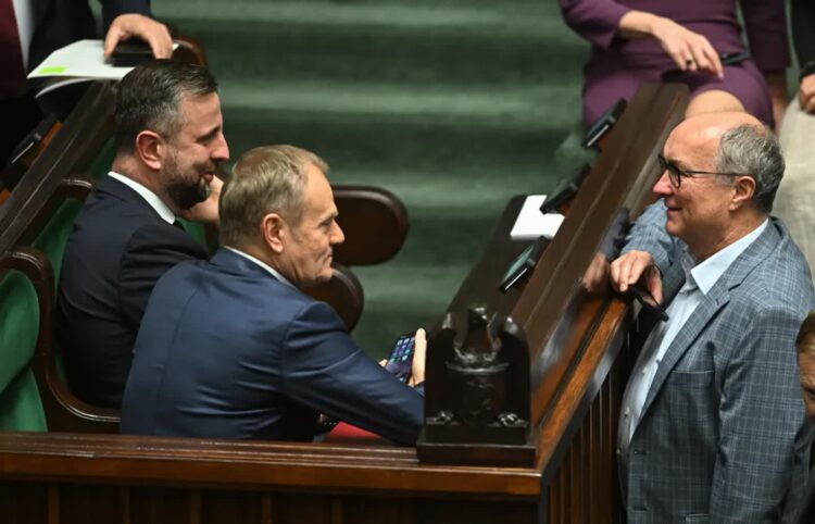 Donald Tusk, Władysław Kosiniak-Kamysz i Włodzimierz Czarzasty Fot. PAP/Radek Pietruszka