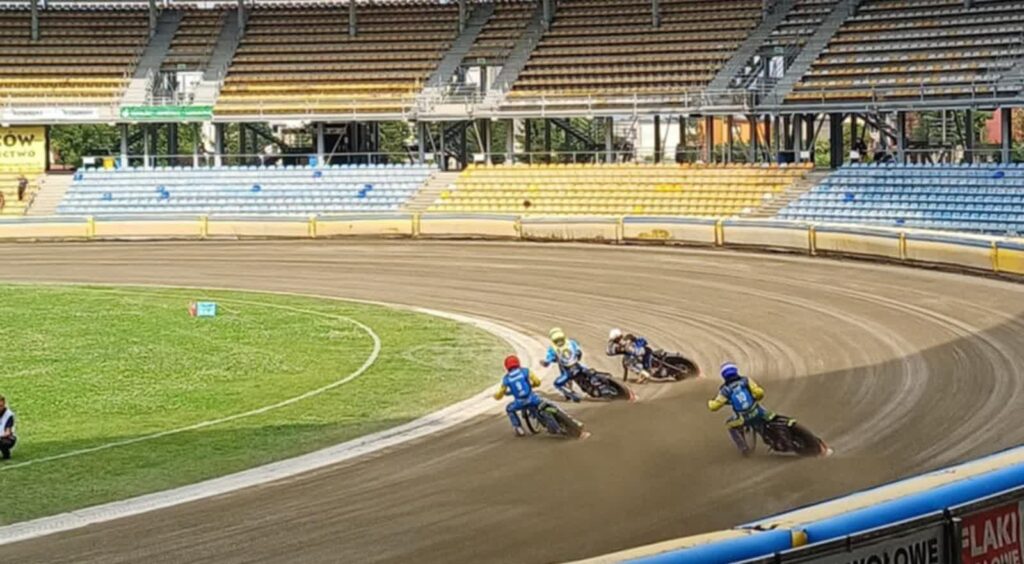 W U24 Stal uległa GKM-owi a Hubert Jabłoński nie dokończył meczu W U24 Stal uległa GKM-owi a Hubert Jabłoński nie dokończył meczu Radio Zachód - Lubuskie