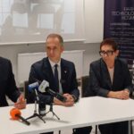 Wiceszef MON Cezary Tomczyk z wizytą w Zielonej Górze (fot. Piotr Bakselerowicz)