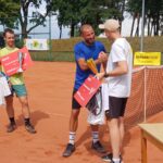 Finaliści singla kat. A - Marcin Szendryk oraz Jędrzej Simiński z organizatorem Dawidem Wiktorskim (fot. Jakub Lesiński)