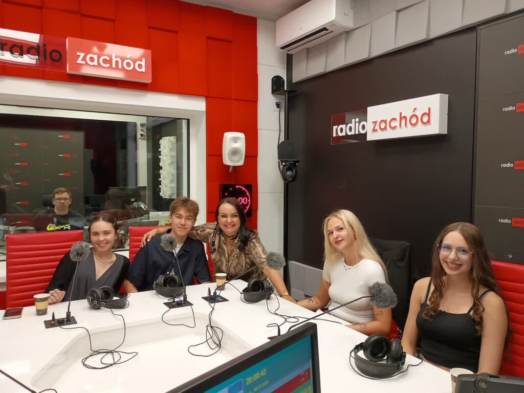 O nauce języków obcych O nauce języków obcych Radio Zachód - Lubuskie