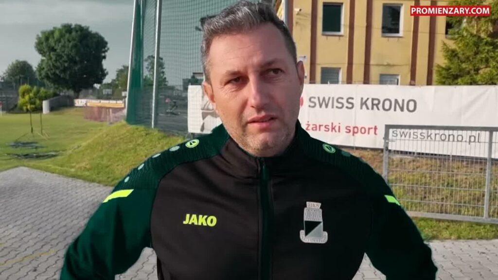 Tomasz Mucha ponownie trenerem piłkarzy Korony Kożuchów Tomasz Mucha ponownie trenerem piłkarzy Korony Kożuchów Radio Zachód - Lubuskie