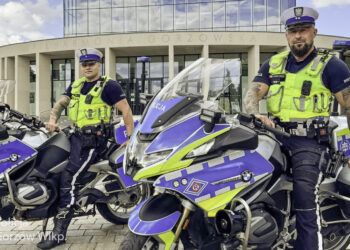 2-latka potrzebowała pilnej pomocy. Policjanci eskortowali dziecko do szpitala Radio Zachód - Lubuskie