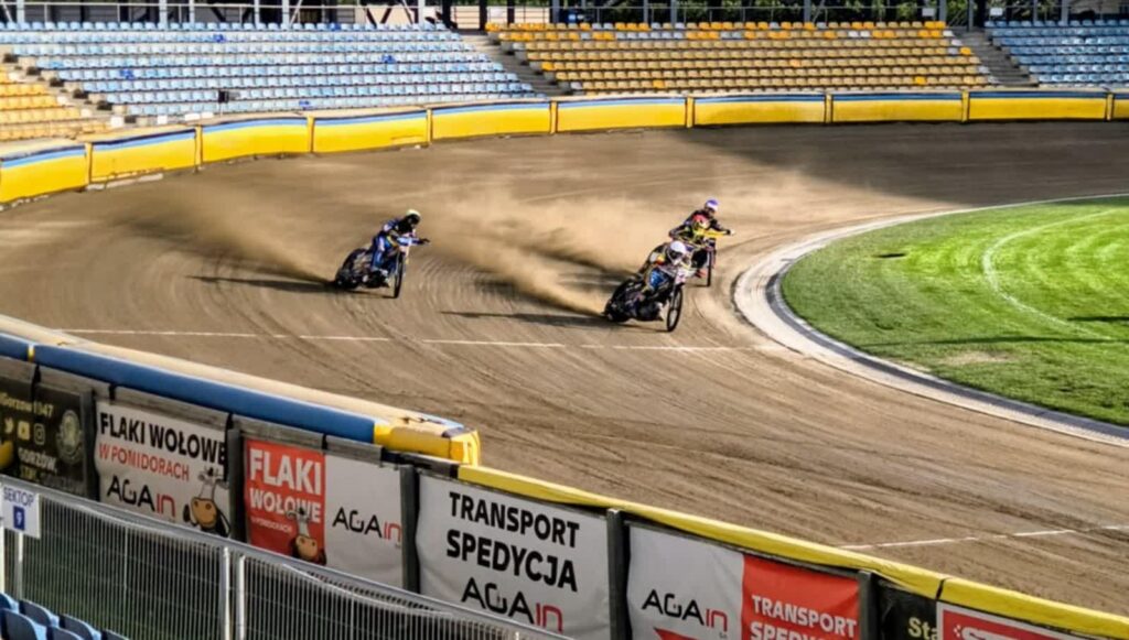 Udane debiuty lubuskich żużlowców Udane debiuty lubuskich żużlowców Radio Zachód - Lubuskie