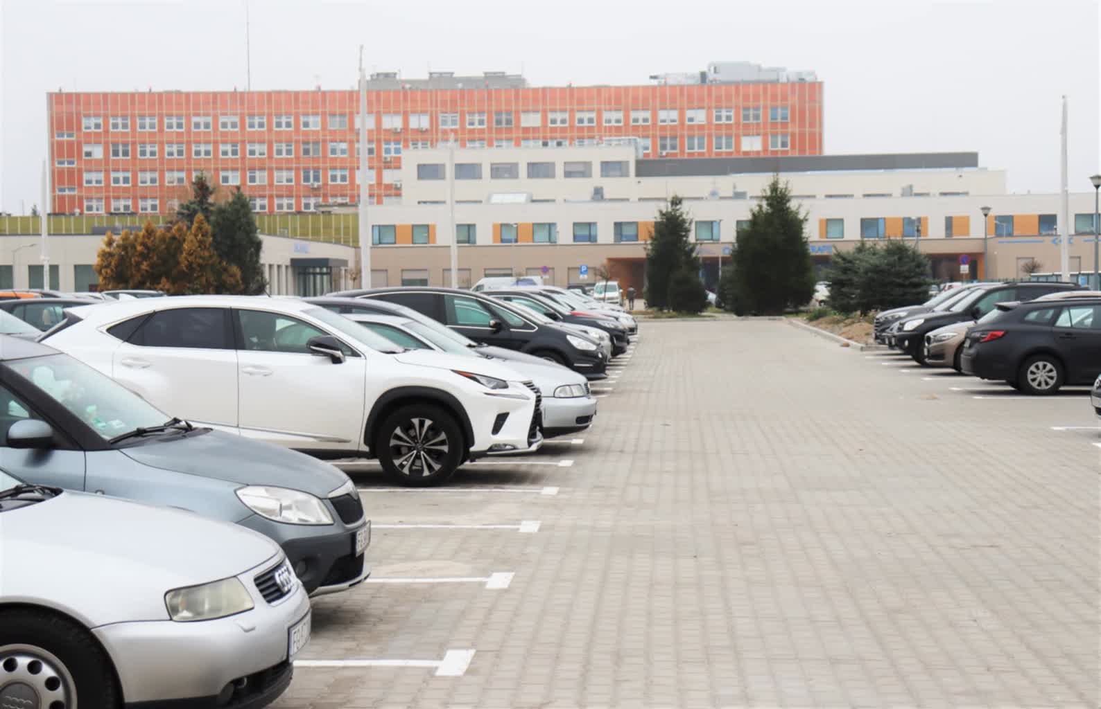 Za parkowanie przy szpitalu w Gorzowie trzeba będzie zapłacić Radio Zachód - Lubuskie