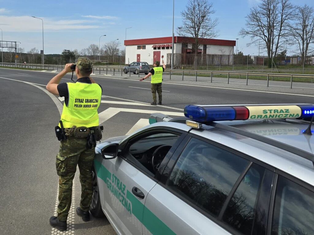Patrol straży granicznej przy polsko-niemieckiej granicy (NoOSG)