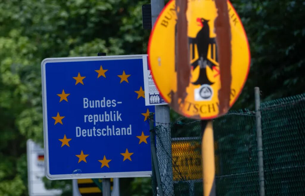 Granica polsko-niemiecka Fot. PAP/Krzysztof Ćwik